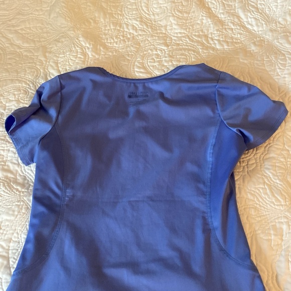 Healing Hands Purple Label scrub top, ceil blue, MEDIUM - Picture 4 of 6